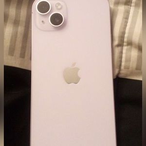 This is my iPhone 14 plus, I had this phone only 5 days. It’s amazing but money